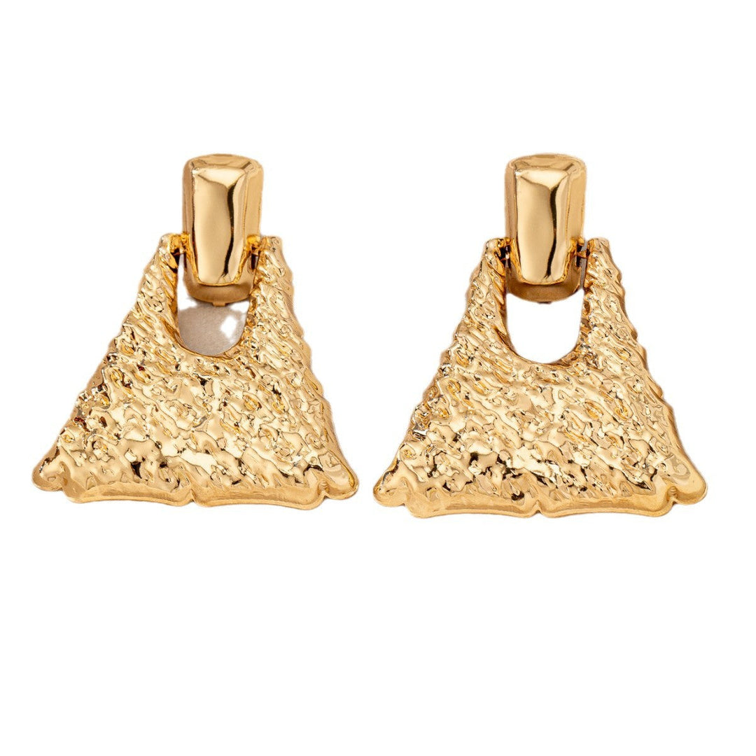 Women's earrings in artistic design Tom Cottons