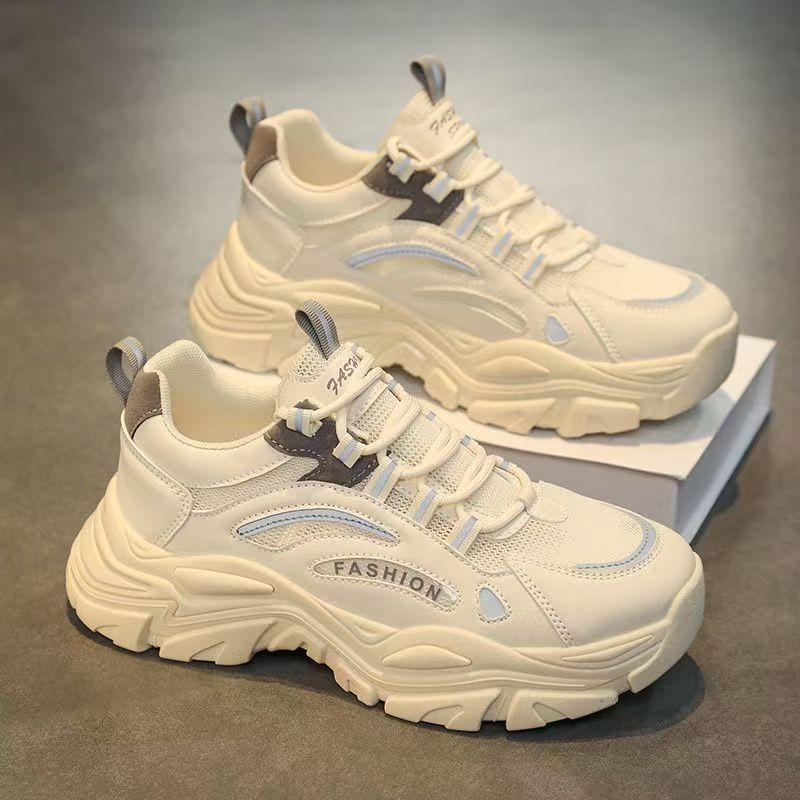 Fashionable women's chunky sneakers with breathable upper material structure and non-slip sole