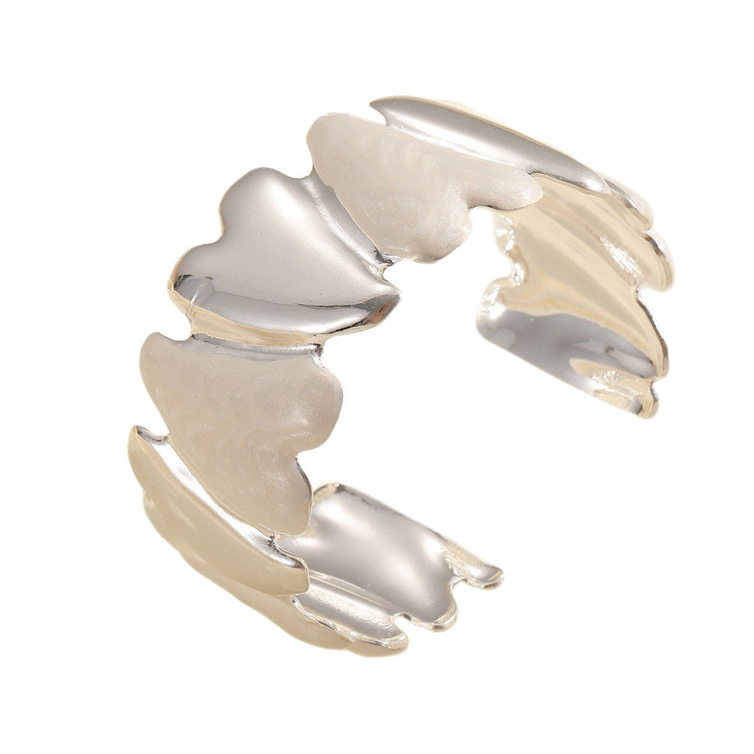 Women's Open Bangle with Modern Design Tom Cottons