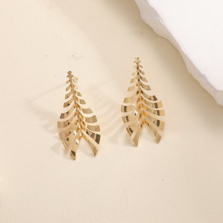 Women Hanging Earrings in Elegant Leaf Design Tom Cottons