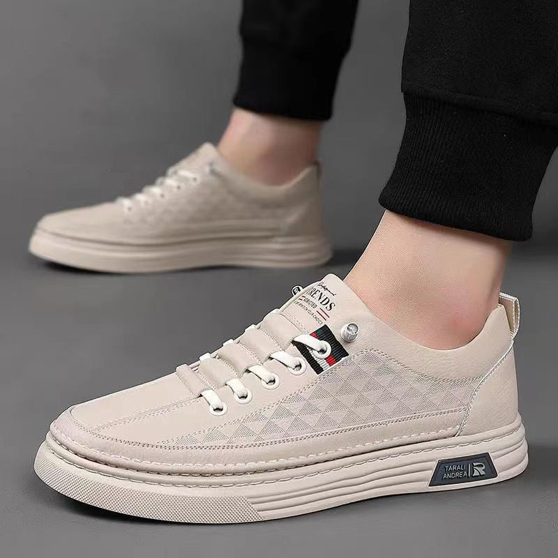 Ladies sporty sneakers