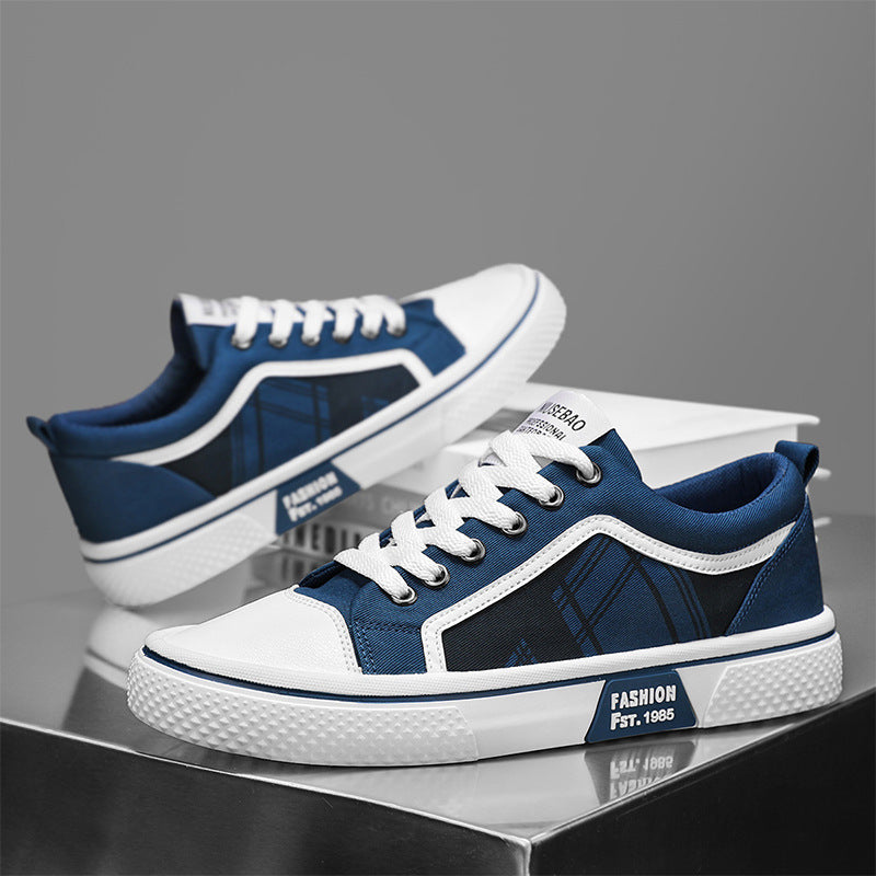 Women’s Stylish Low-Top Sneakers with Graphic Accents