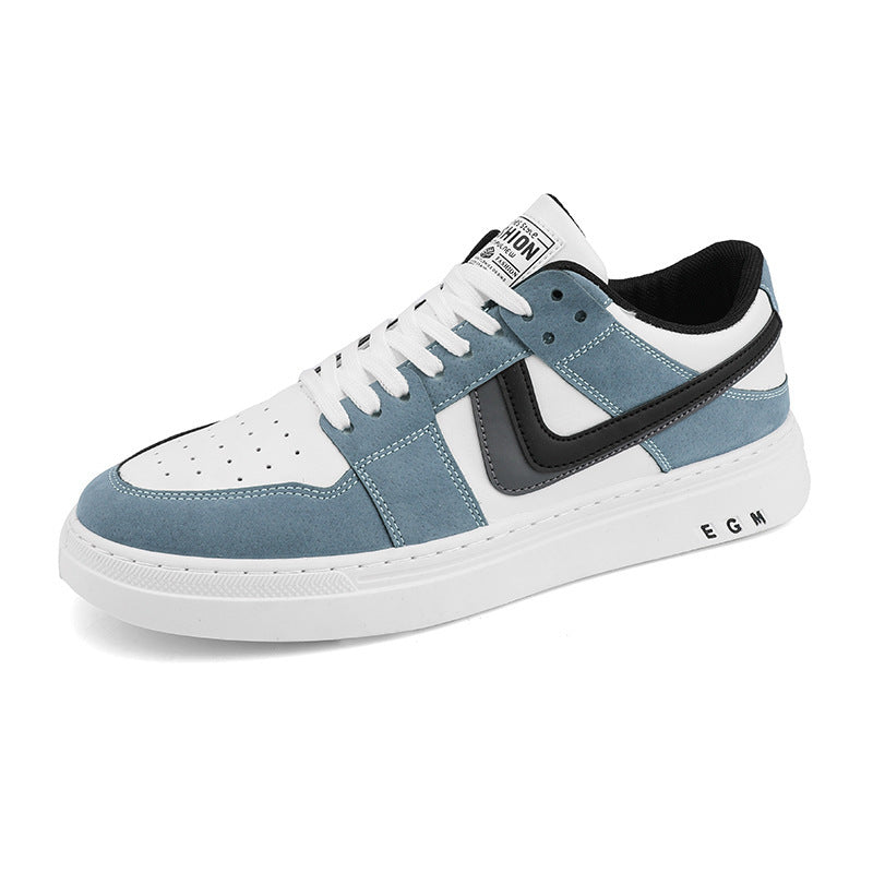 Women's sports shoes with breathable inserts and sturdy design