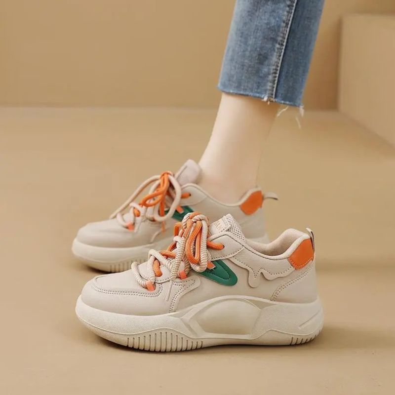 Women's Sporty Sneakers