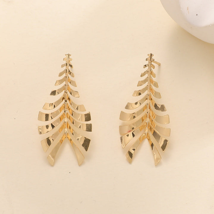 Women Hanging Earrings in Elegant Leaf Design Tom Cottons