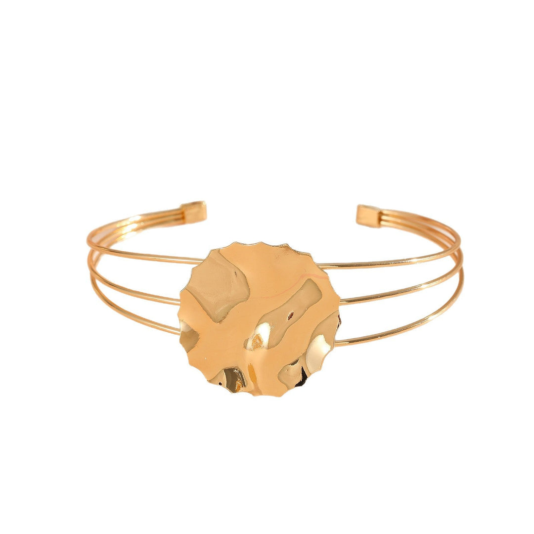 Women's bracelet with intricate bow design Tom Cottons
