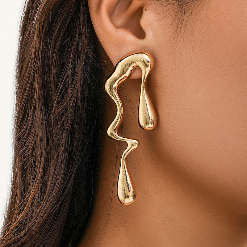 Women's hair accessory clips in modern, organic design Tom Cottons