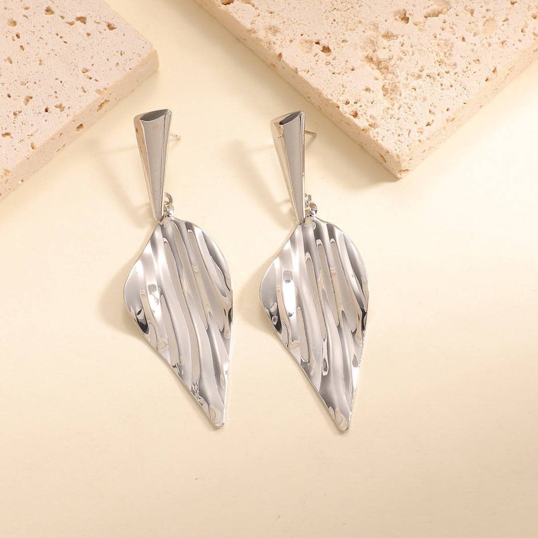 Women's Hanging Earrings in Stylish Leaf Design Tom Cottons
