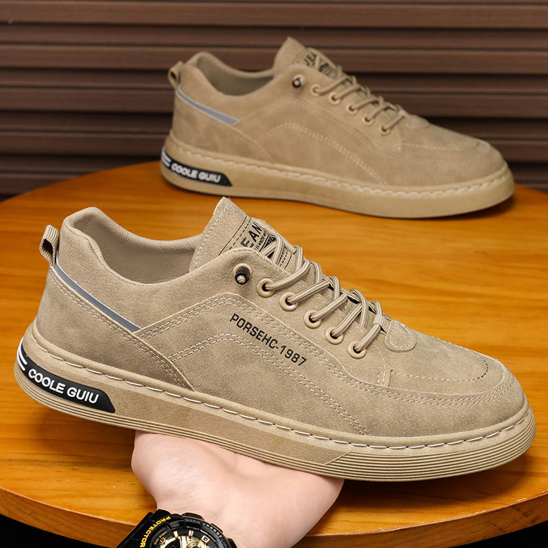 Women's sports sneakers