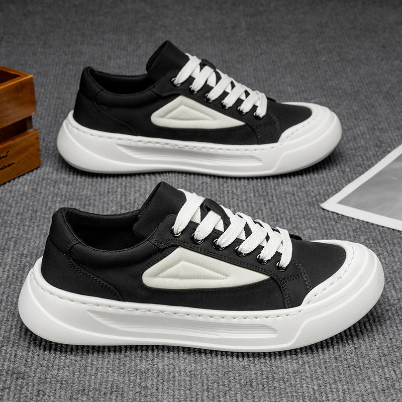Women's sports shoes with modern design