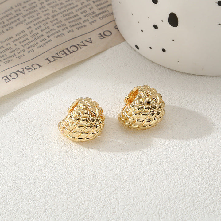 Women's Ear Clips with Elegant Pattern Tom Cottons