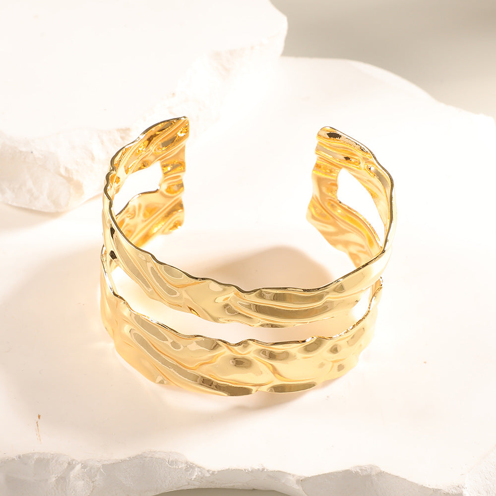 Women Open Bangle with Artistic Relief Design Tom Cottons