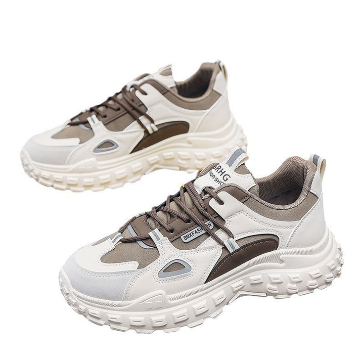 Women's sports sneakers