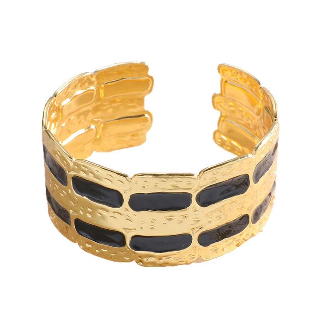 Women's Elegant and Stylish Arm Cuff Tom Cottons