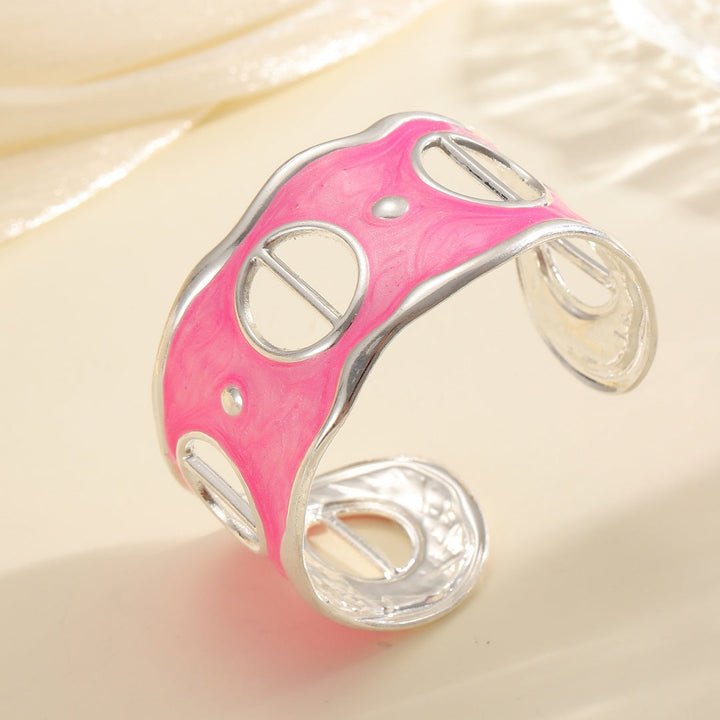Women Open Bangle with Modern, Transparent Design Tom Cottons