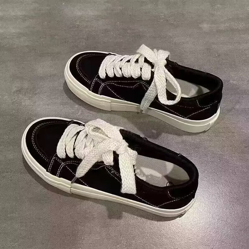 Women's Sporty Sneakers with Soft Suede and Durable Elastic Closure