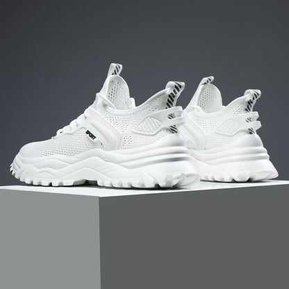 Ladies' sporty mesh sneakers with high wearing comfort