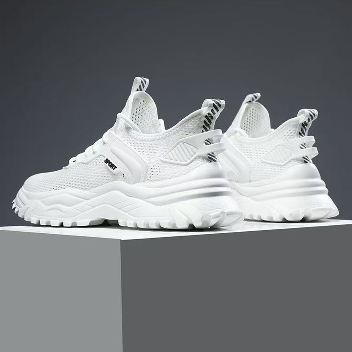 Ladies' sporty mesh sneakers with high wearing comfort