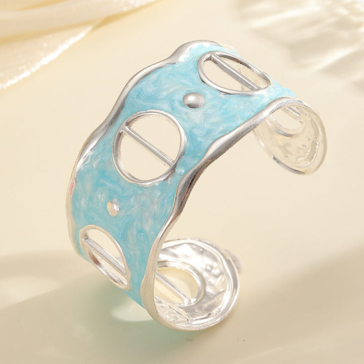 Women Open Bangle with Modern, Transparent Design Tom Cottons