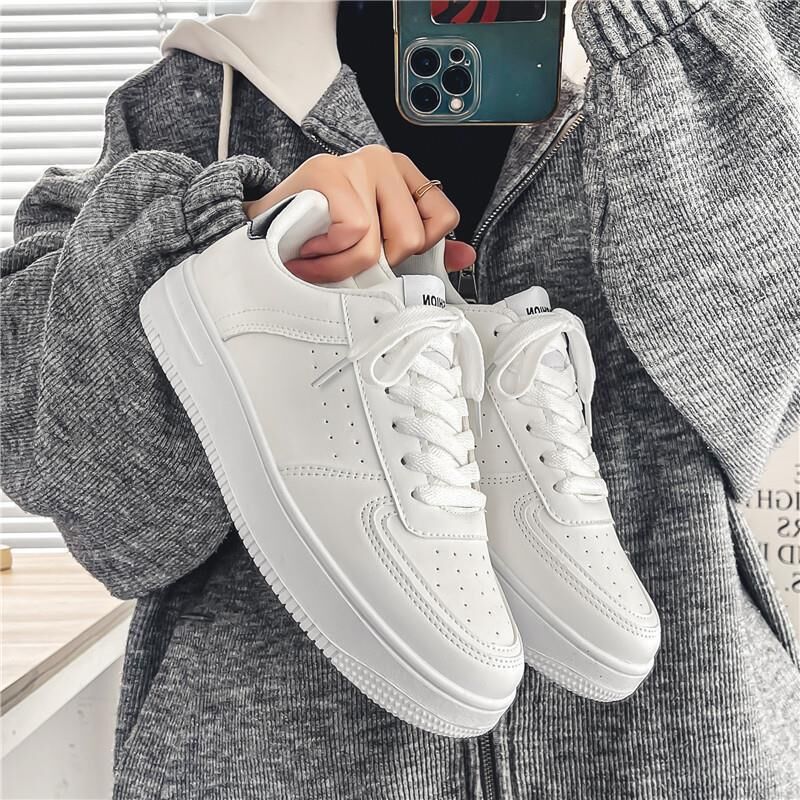 Ladies Elegant and timeless sneakers with breathable surface texture