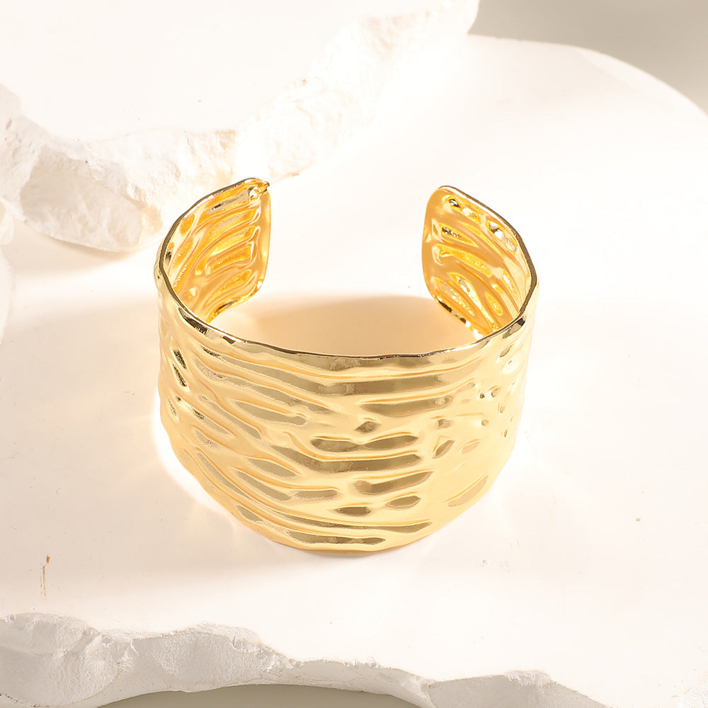 Women Open Bangle with Artistic Relief Design Tom Cottons