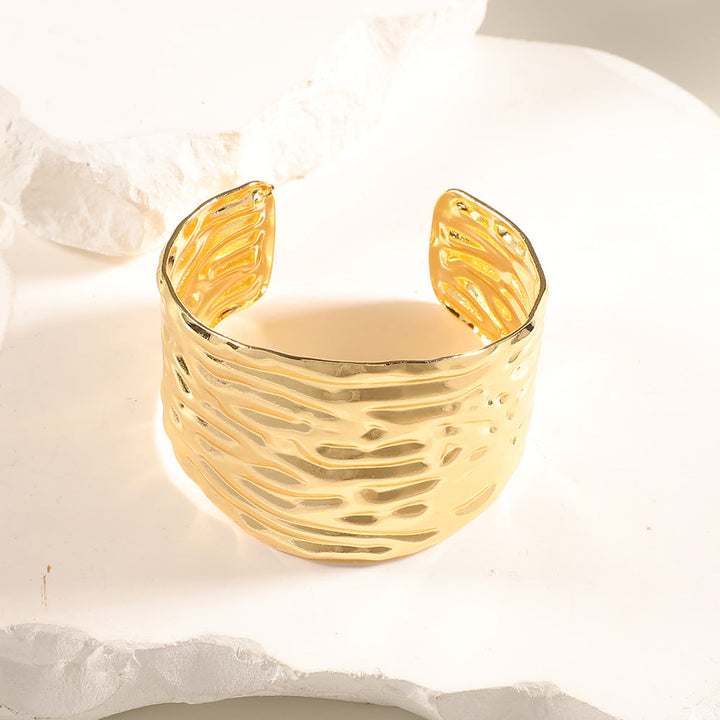Women Open Bangle with Artistic Relief Design Tom Cottons