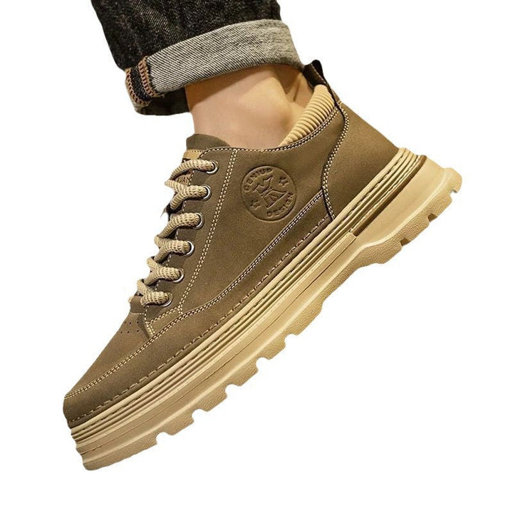 Women's sporty sneakers with comfortable cushioning technology and durable upper material