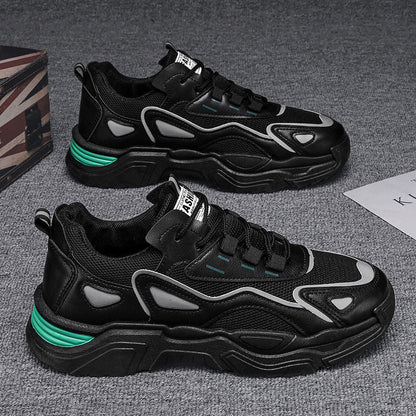 Women's sports shoes with breathable mesh upper and cushioned interior