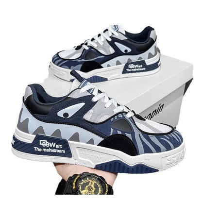 Women's sports sneakers