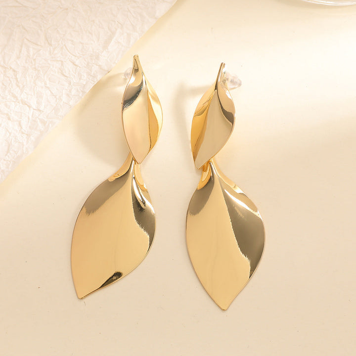 Women Hanging Earrings with Elegant Leaf Shape and Luxurious Finish Tom Cottons