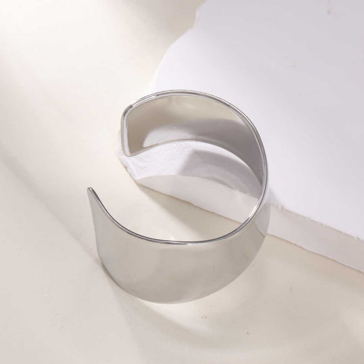Women's Open Bangle with Elegant Wave Design Tom Cottons