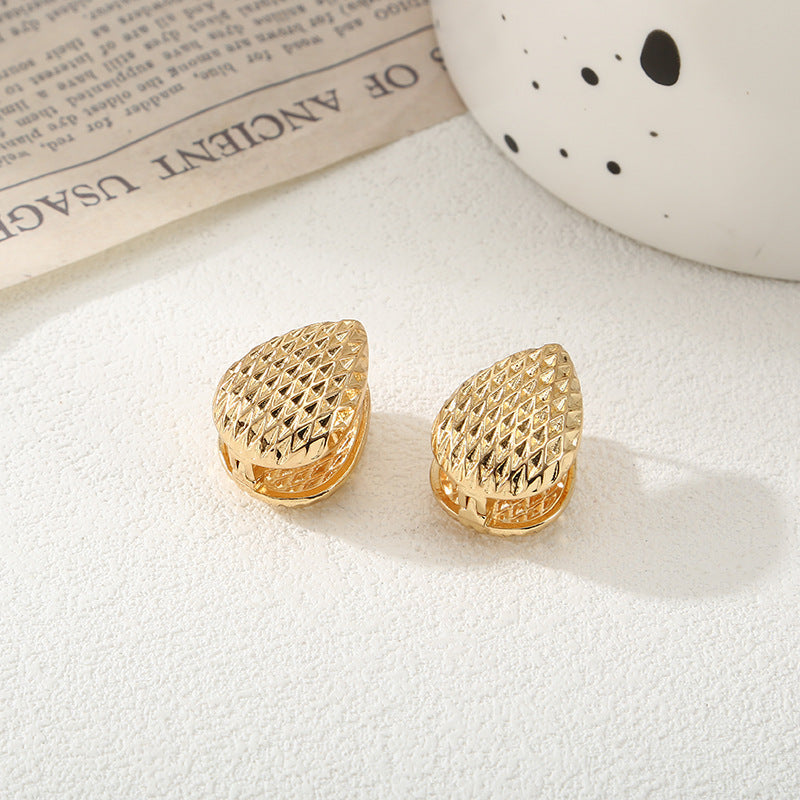 Women's Ear Clips with Elegant Pattern Tom Cottons