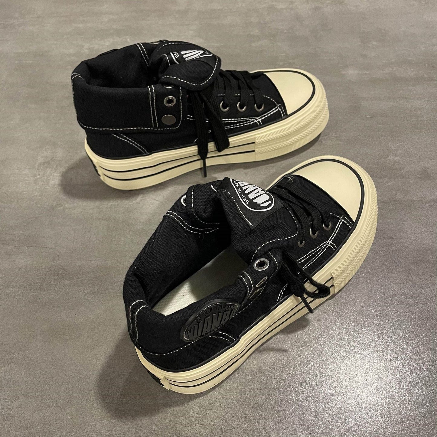 Women's High-Top Sneakers with Thick Rubber Sole and Side Zipper