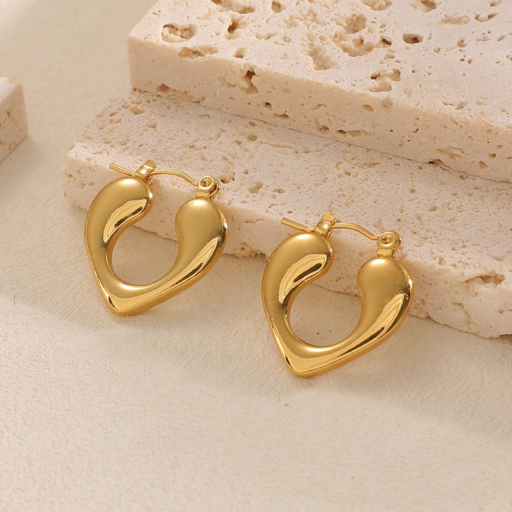 Women's Hanging Earrings with Integrated, Textured Design Tom Cottons