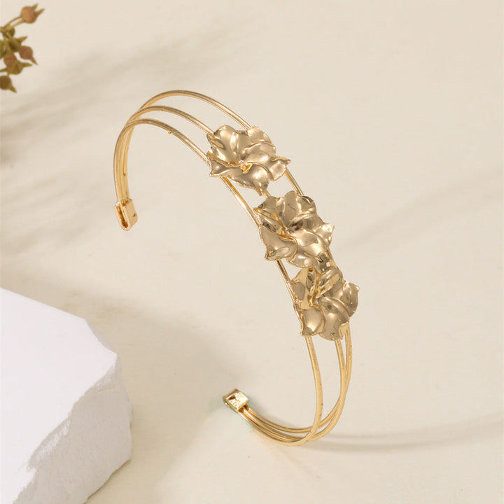 Women Open Bangle with Artistic Flower Motif Tom Cottons