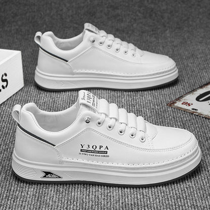 Women's sporty sneakers with ergonomic design and cushioning sole