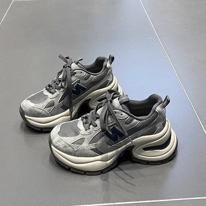 Women’s Sporty Outdoor Sneakers