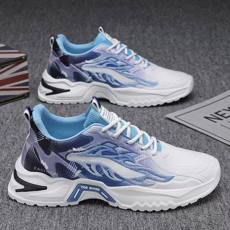 Shoes for women with a futuristic design and breathable features