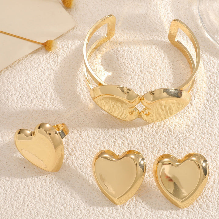 Women's Open Bangle with Elegant Heart Shape Tom Cottons