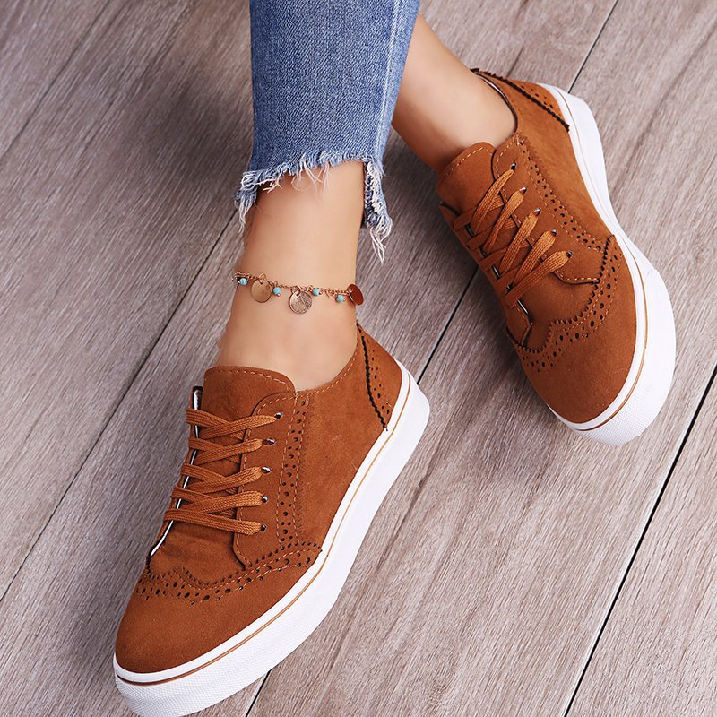 Women's Elegant Sneakers with Fashionable Brogue Design