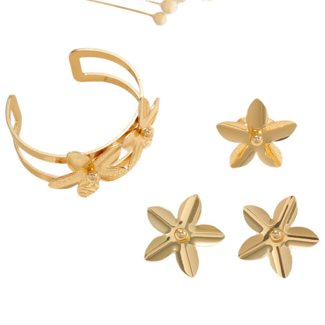 Women's cuff bracelet with floral design Tom Cottons