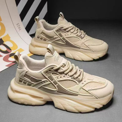 Women's sporty sneakers with innovative cushioning technology