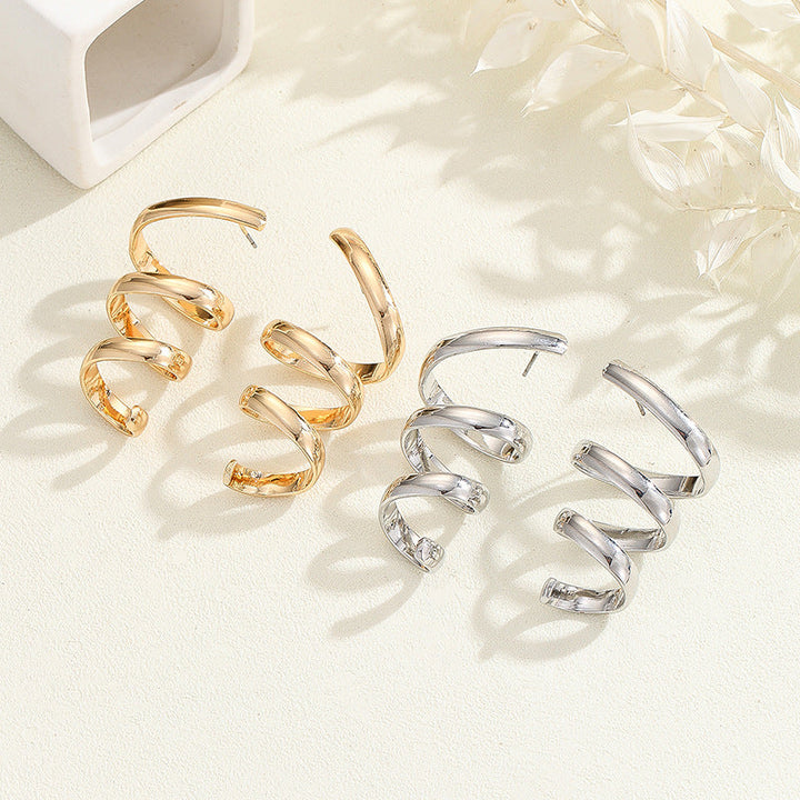 Women's Hanging Earrings with Elegant, Curved Design Tom Cottons