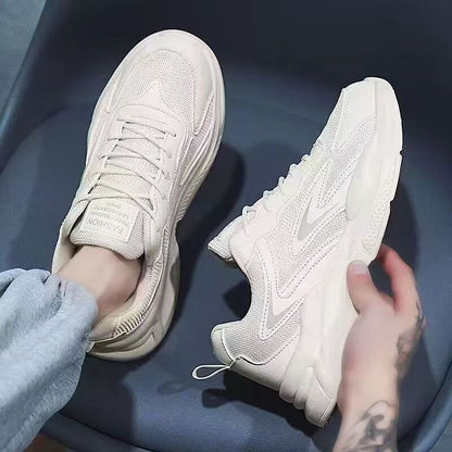 Ladies' sports shoes with breathable mesh upper and flex technology