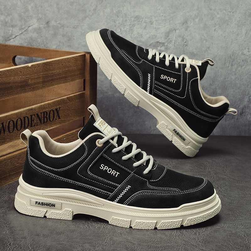 Women's sporty sneakers with slip-resistant sole and ergonomic cushioning