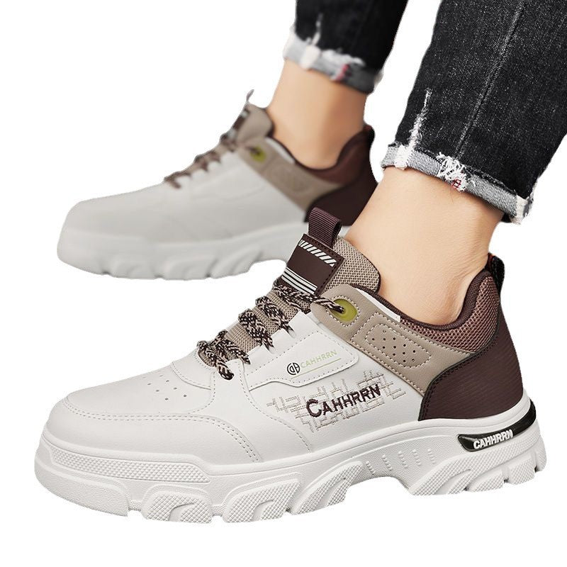 Women’s sporty sneakers with comfortable cushioning system and durable upper material