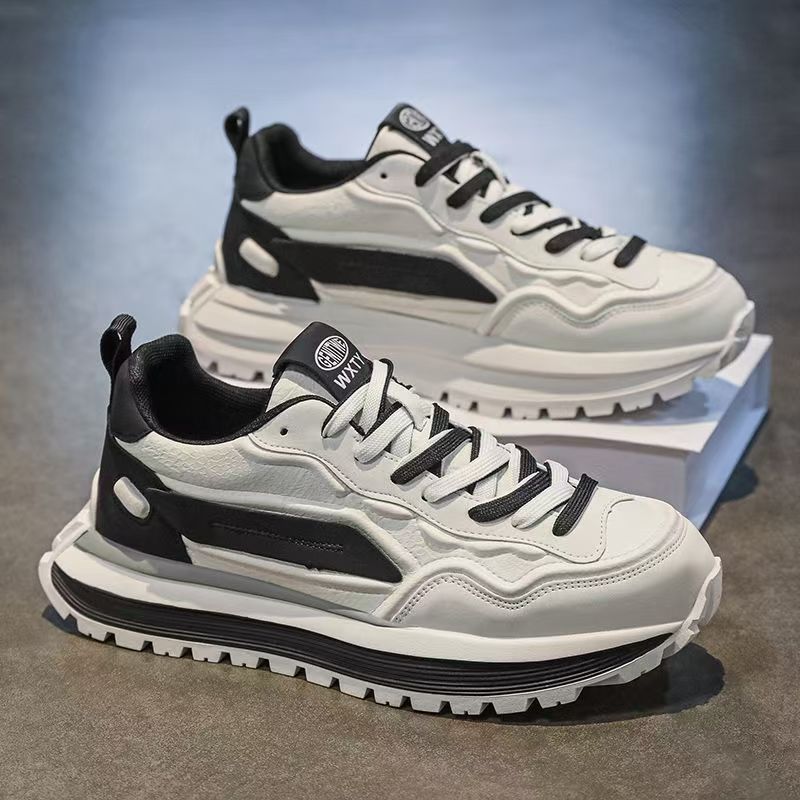 Women's sneakers with modern design and maximum cushioning technology