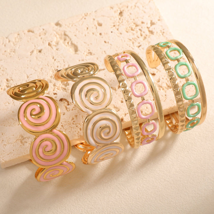 Women's cuff with elegant spiral design Tom Cottons