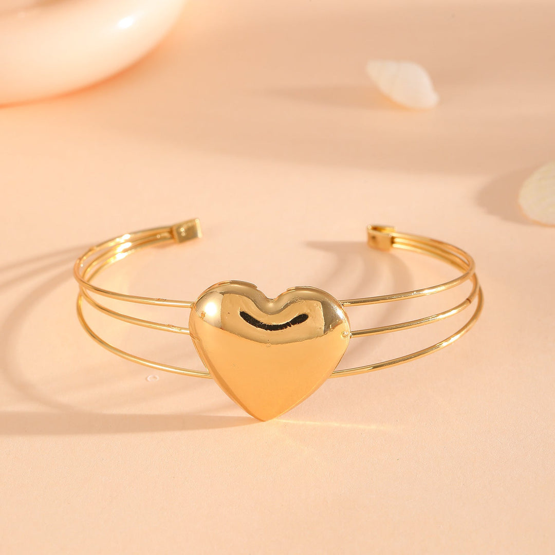 Women's bracelet with intricate bow design Tom Cottons