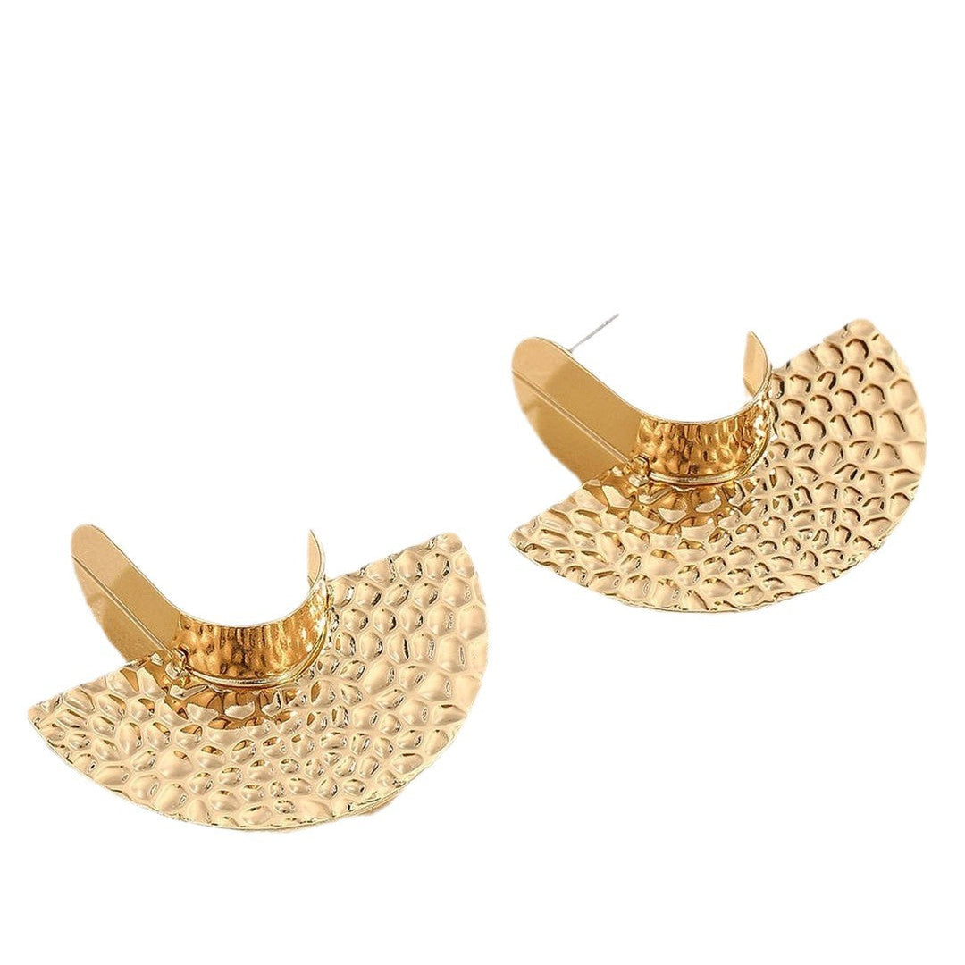 Women's Hanging Earrings with Artistic, Textured Design Tom Cottons